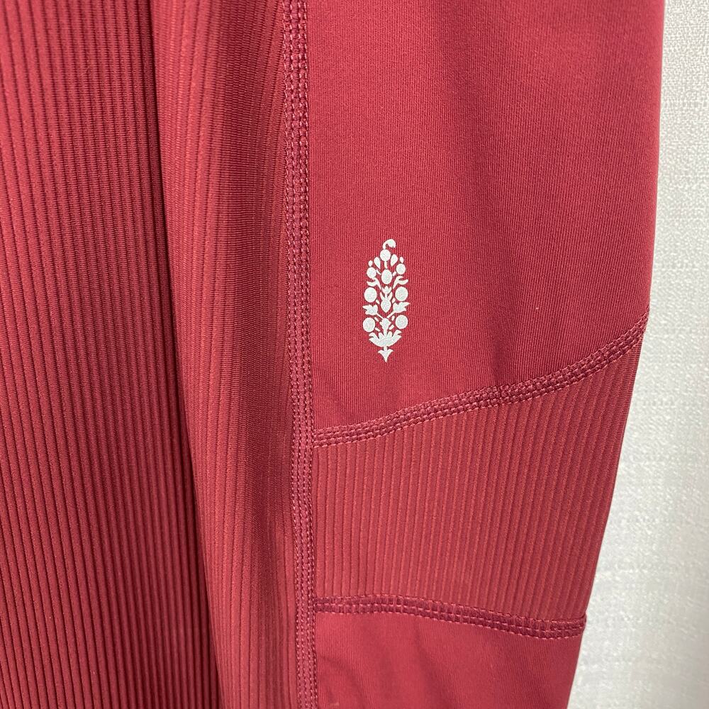 Free People Movement Red Take A Hike Harem Jogger Pants Sz.L - Picture 9 of 13